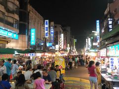-六合夜市