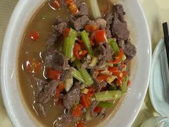 带汁小炒鲜牛肉-笨罗卜浏阳菜馆(龙华鹏润达店)