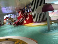 -涨巢·潮玩水疗局