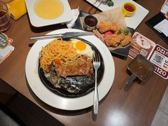 -豪客来牛排(空港华联店)