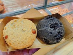 -好利来(康虹路店)
