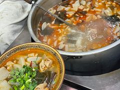 -眼镜肥肠店(振兴街店)