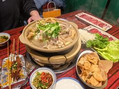 -沙胆彪炭炉牛杂煲(上海日月光广场店)