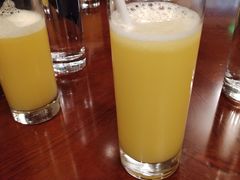 -深圳富苑皇冠假日套房酒店