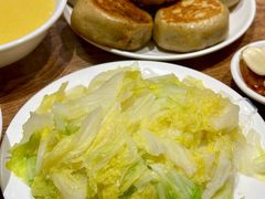 -清真吴记门钉肉饼·喜多利