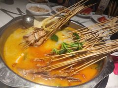 -佰人王串串香火锅(洋珠巷店)