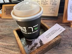 -树下咖啡(昆明老街店)
