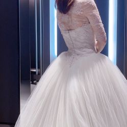 -Vera Wang婚纱礼服旗舰店