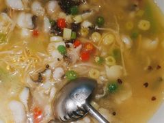 -严记小天府酸菜鱼(西四路店)