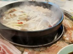 -蚝牛记涮烤牛肉餐厅(滨江国际花园店)