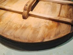 -鱼窝棚柴火铁锅炖(富山屯店)