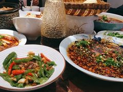 -万重锦·人文川菜馆(骡马市店)