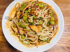 -迪师傅辣子米粉店(六中店)