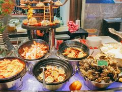 -亚洲国际大酒店·云顶阁旋转自助餐厅