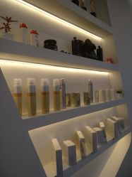 -YO HAIR SALON