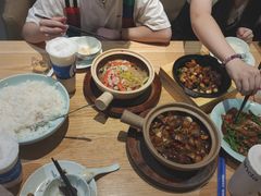 -荷花亭·湖北融合菜(十堰武商MALL店)