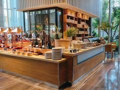 -两咖啡自助餐厅(静安香格里拉酒店)