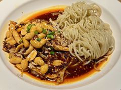 -荣小馆(椒江青悦城店)