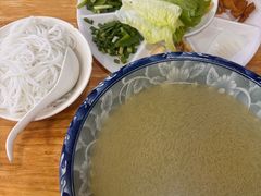 -德致祥云南过桥米线(云天小苑店)
