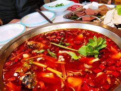 经典红锅-蛙一刀·麻椒鱼火锅(金仙桥店)