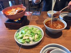 -云海肴·汽锅鸡·云南菜(天山百盛优客店)