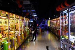 -嗨翻Hi-Fun竞技主题乐园·蹦床团建生日聚会(五棵松华熙店)