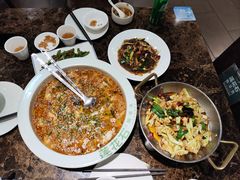 -莲花石酸菜鱼(海滨东路店)