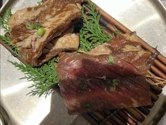 -草家酱蟹炭火烤肉店(珲春南路一店)