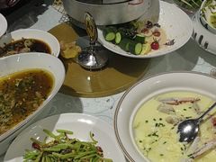 -天宫南铂玫瑰园酒店