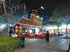 -云晓光头烧烤吧(川沙绿地店)