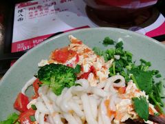 番茄菌菇鸡蛋面-陳八两面家(滨江天街店)