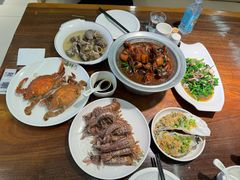 -赶海部落海鲜城(海阳路店)