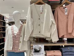 -优衣库(上海金桥国际商业广场店)