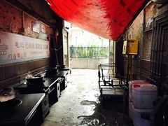 -石灰市毛记烧鸡公(解放碑店)
