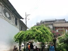 -喜洲翰林餐厅(董家百年老宅店)