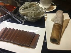 -重庆小天鹅火锅(中商广场店)