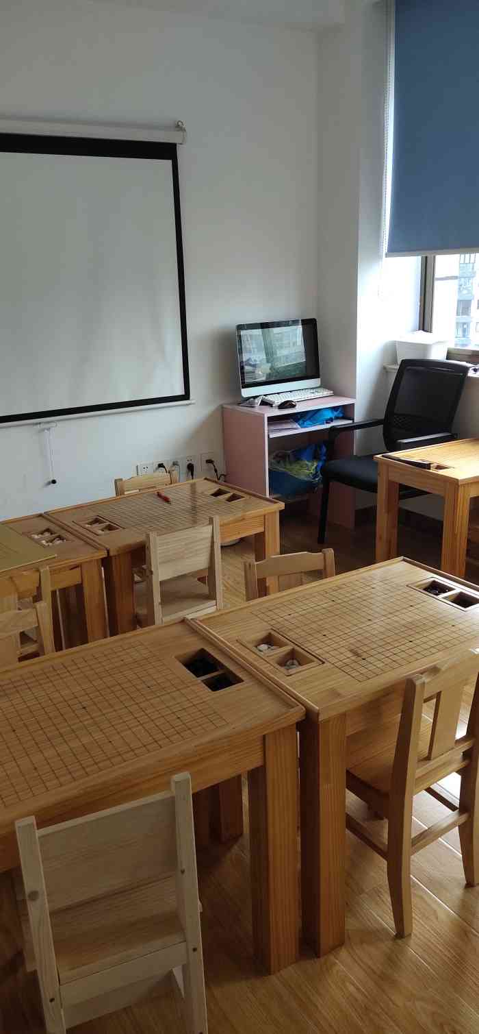 星位围棋俱乐部(和平公园店)-"小孩在星位学了一个多月,跟着陈老师学