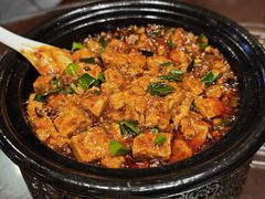 -万重锦·人文川菜馆(骡马市店)