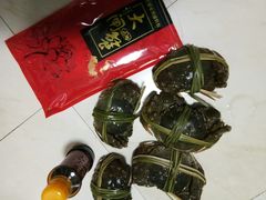 -七的湖·晚芳亭·阳澄湖农家菜·大闸蟹(莲花岛店)