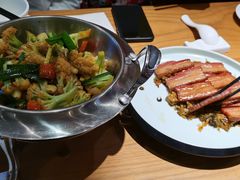 -隔壁老王·家常云南菜(花巷店)