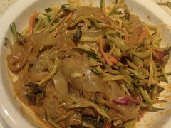 -山里屯铁锅炖·东北菜(康桥店)