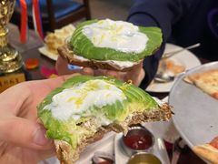 牛油果烤面包配酸奶-1861意大利餐厅(文化广场店)