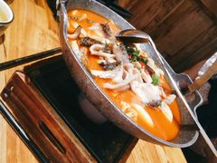 -老滇山寨•云南特色菜•地方菜•民族风情歌舞表演(金碧店)