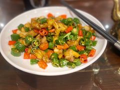 剁椒马蹄鸡中宝-老广酒楼(樱花店)