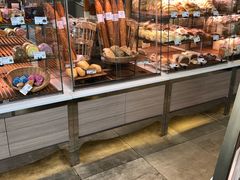面包甜点陈列柜-巴黎贝甜(国贸店)
