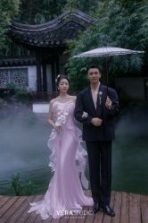 -至臻微拉婚纱摄影