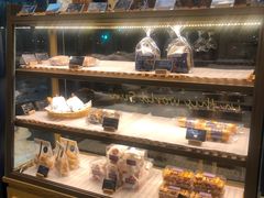 -BONBON BAKERY
