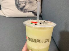 -潮汕良心果汁(金新北路店)