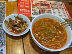 -湘下佬·老长沙吃货铺(酃湖万达店)