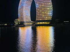 -湖州太湖旅游度假区-月亮广场